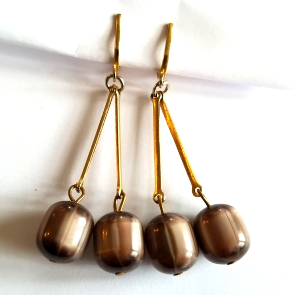 Vintage earrings moonglow thermoset clip on dangly bead brown gold tone